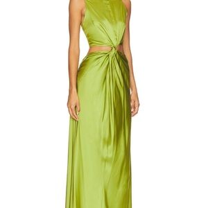 Diamanto Gown in Pear Green